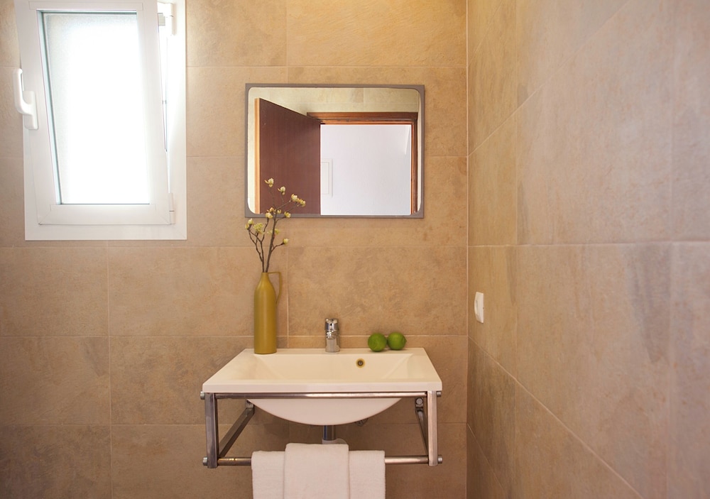 Apartamentos Sol Romantica by DOT Suites 55/57