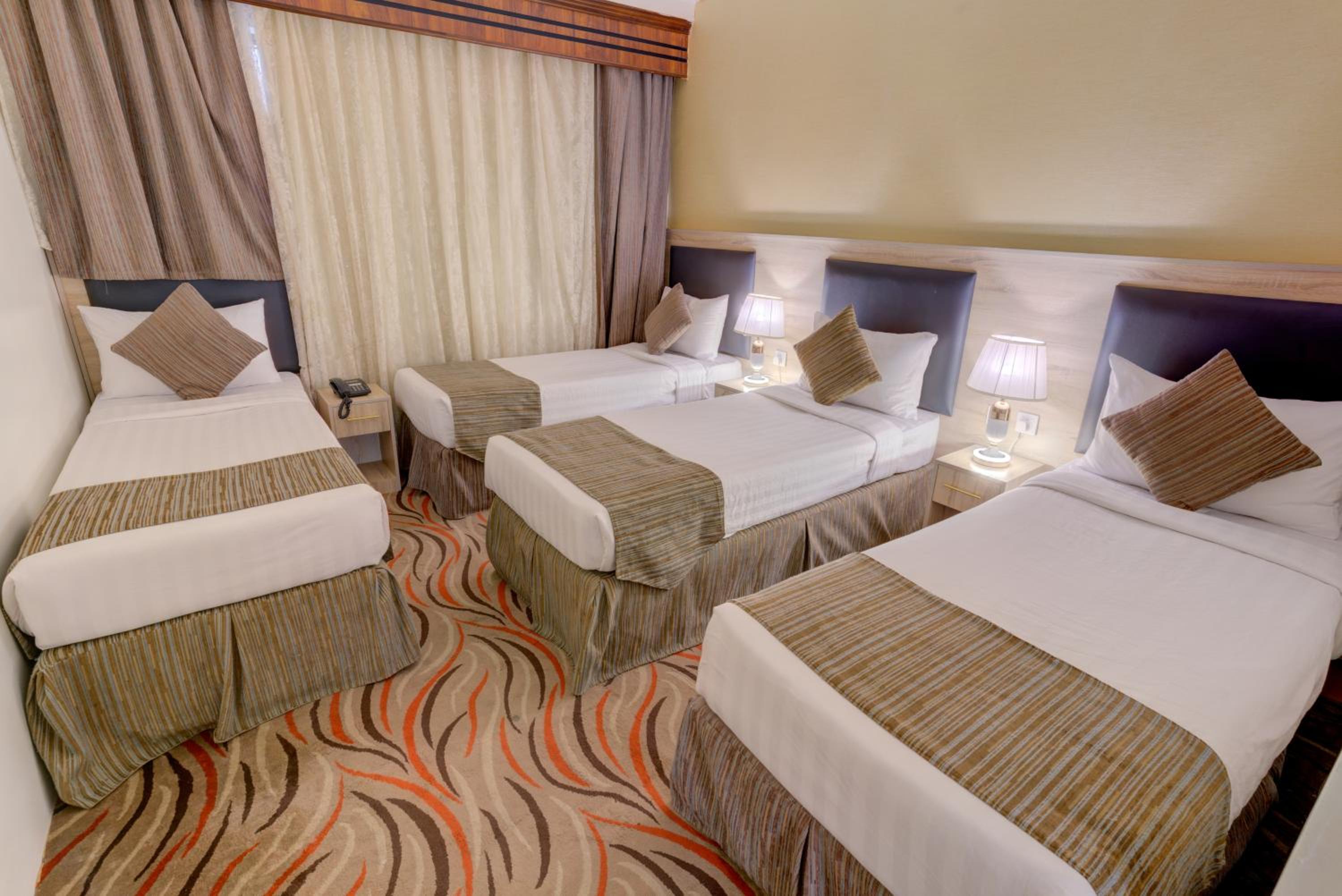 حياة بلازة(Hayat Plaza Hotel) 14/55