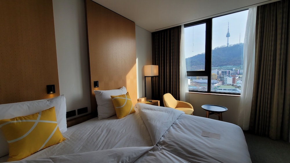L7 MYEONGDONG by LOTTE HOTELS 18/40