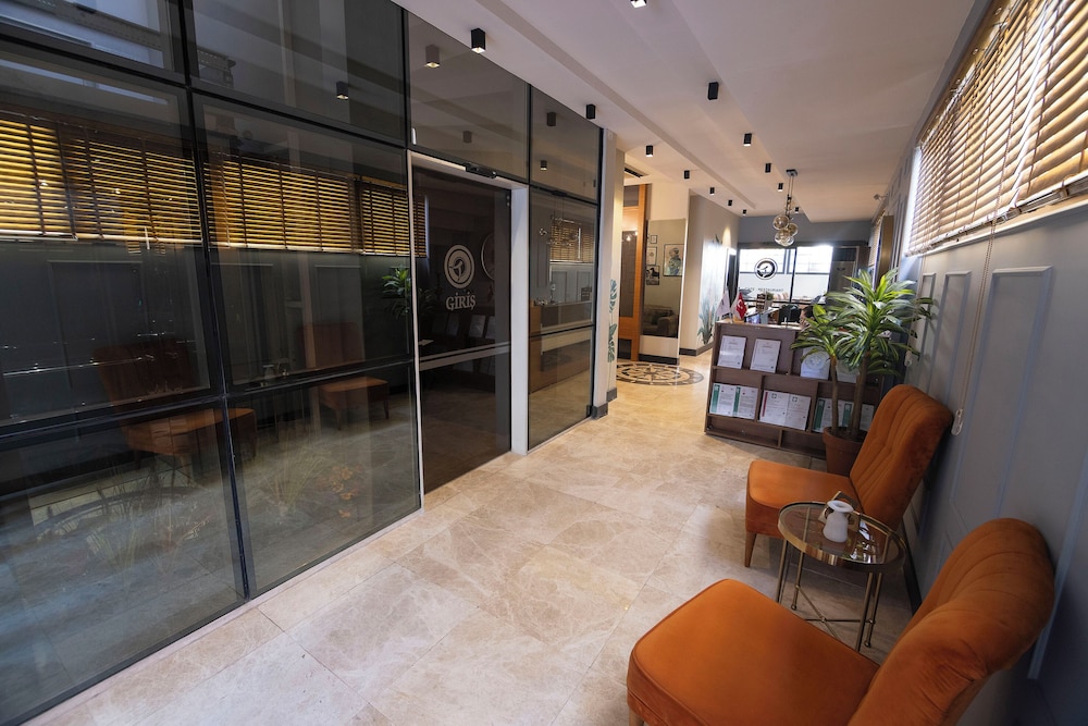 Buca Residence Hotel 24/36