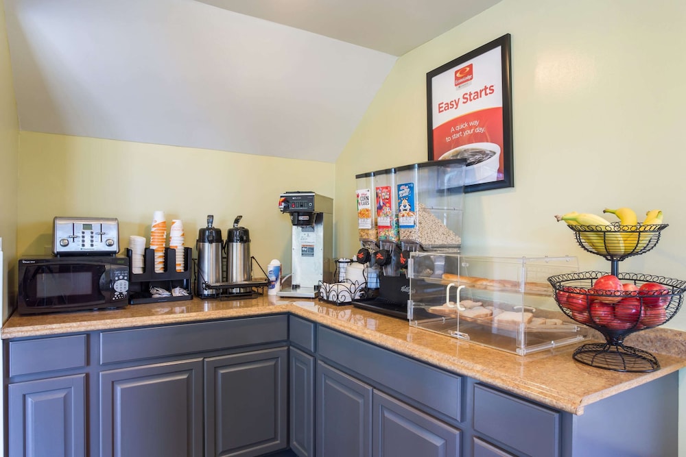 Econo Lodge Gallatin - Metro Nashville 33/43