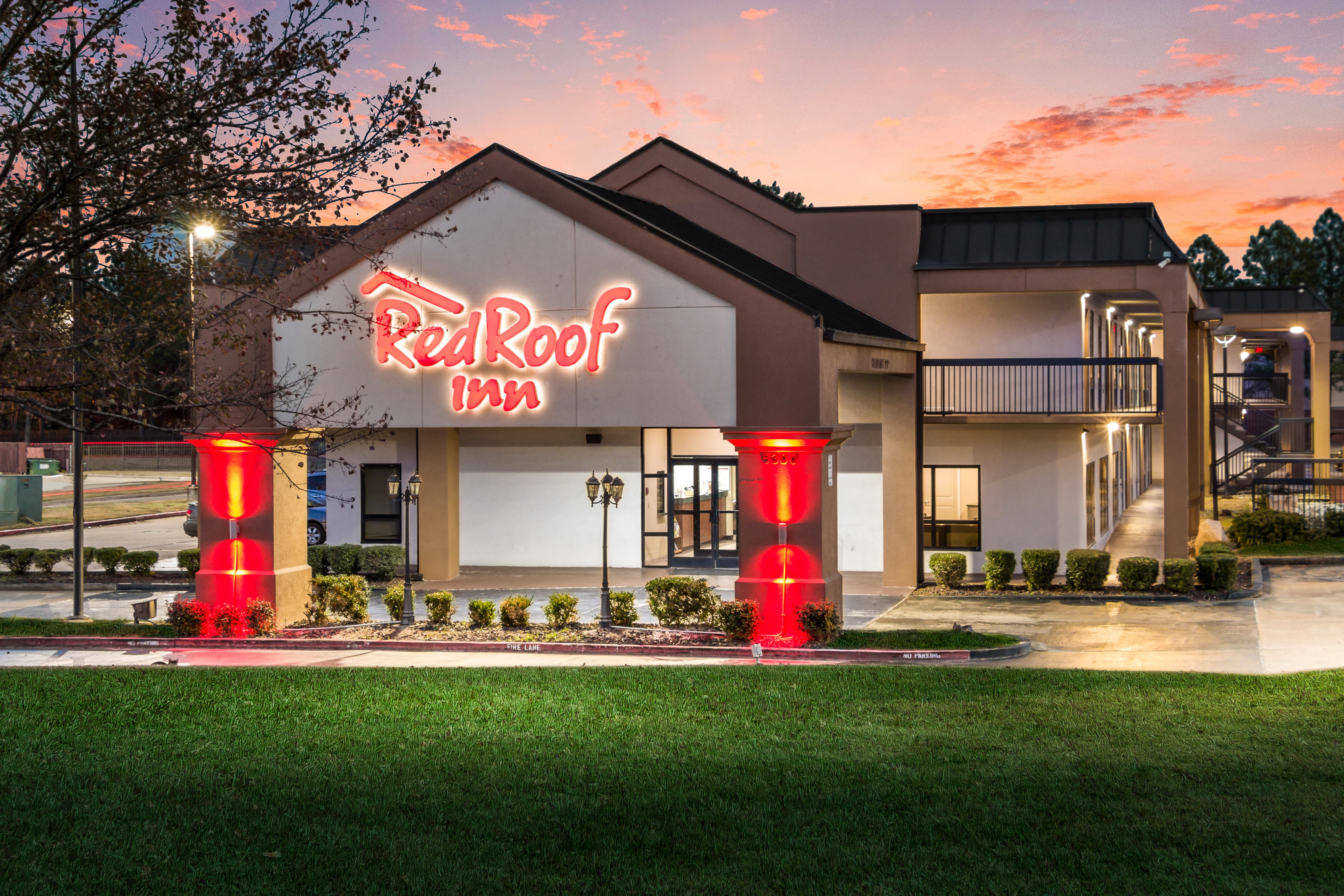 Red Roof Inn Texarkana 3/10