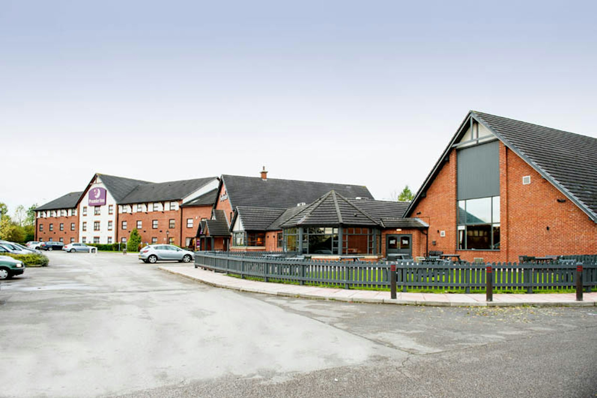 Premier Inn Preston East 9/33