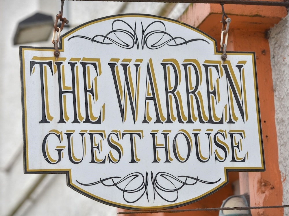 Warren Guest House 3/34