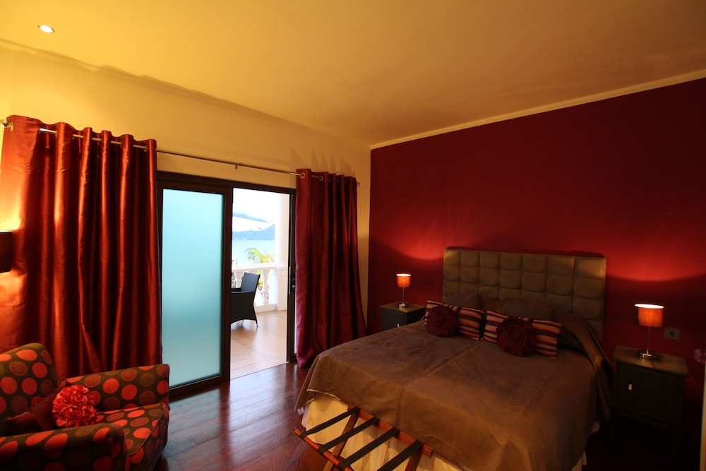 Petit Amour Villa 13/50