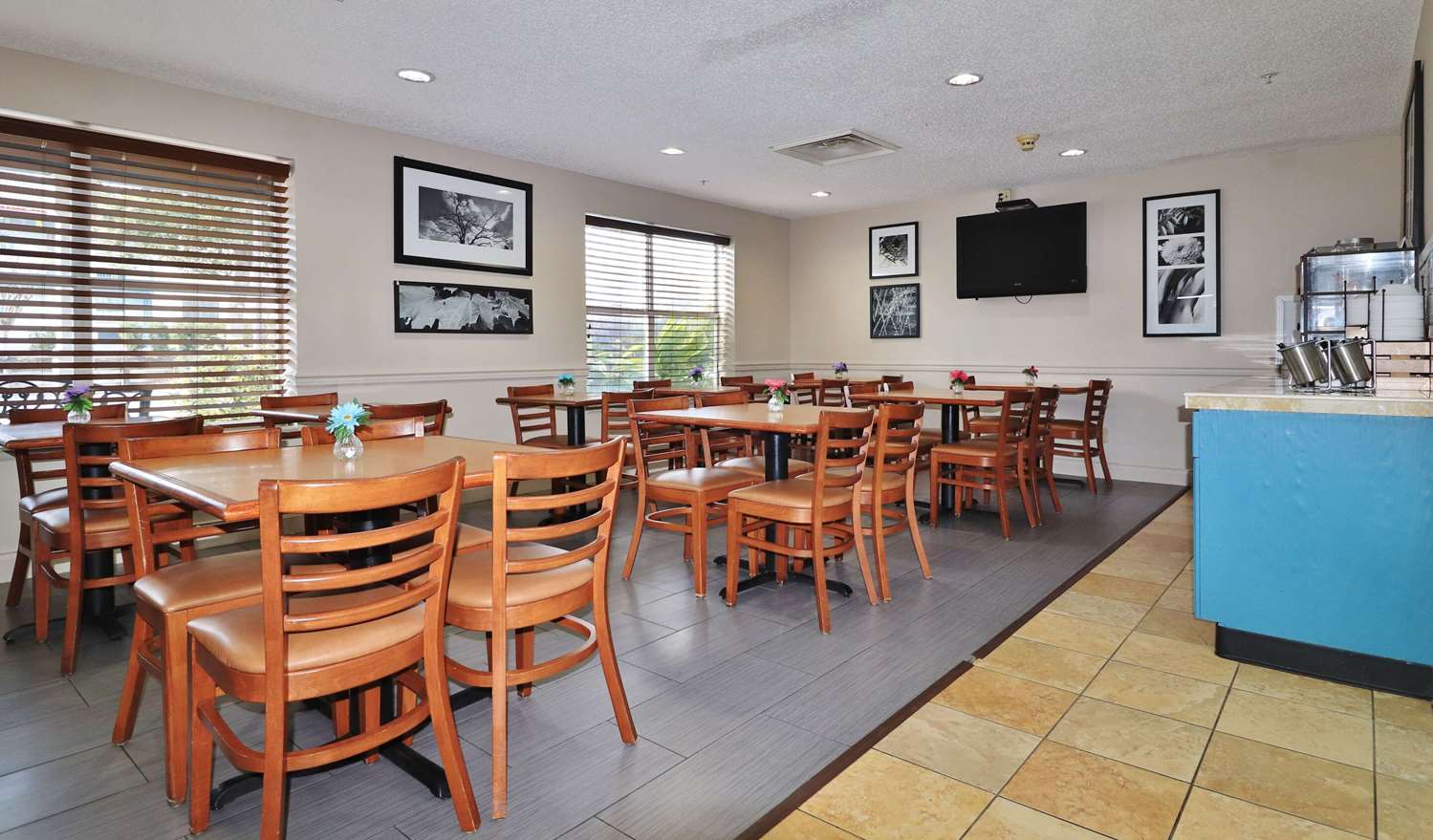 Country Inn & Suites by Radisson, Jacksonville - Orange Park 28/34
