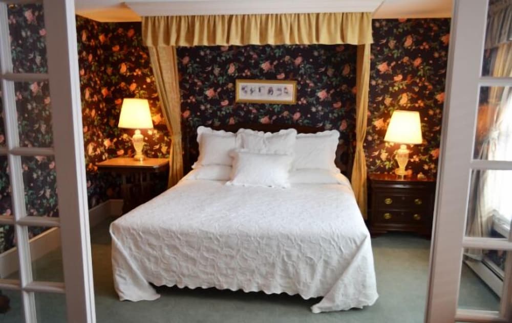 Stafford s Bay View Inn 24/50