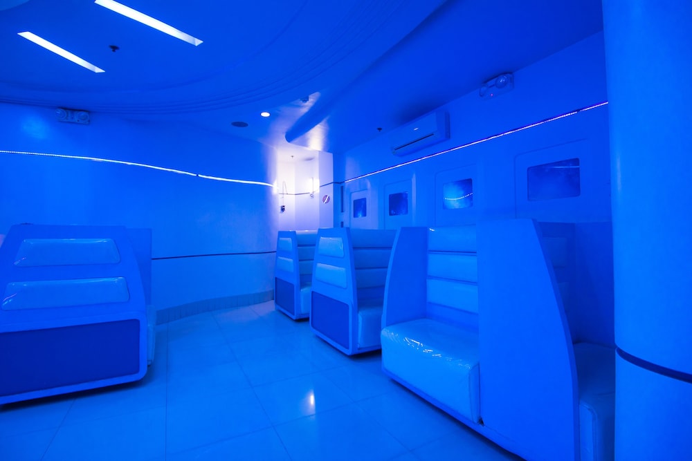 Astrotel Cubao 24/49