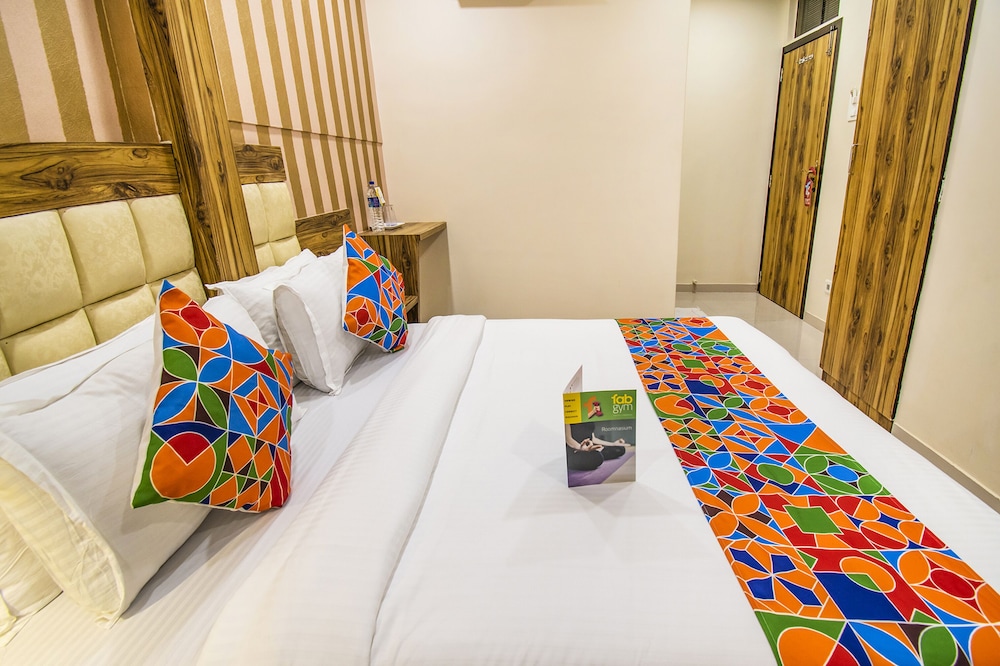 Fabhotel Orange Suites Santacruz East 18/26