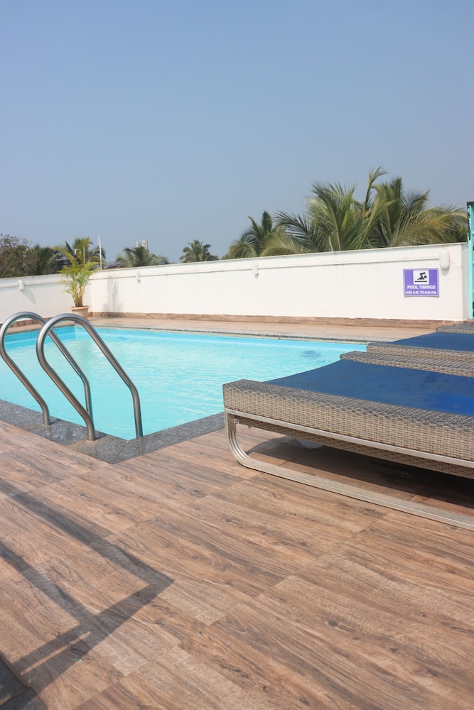 Hotel Calangute Central 33/41