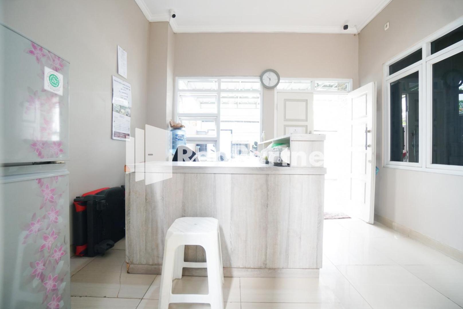 OYO 3964 Indah Residence Syariah 8/47