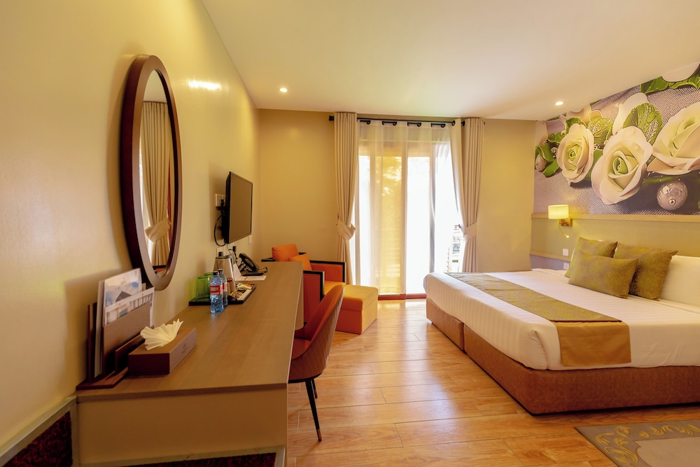 Lake Naivasha Resort 13/49