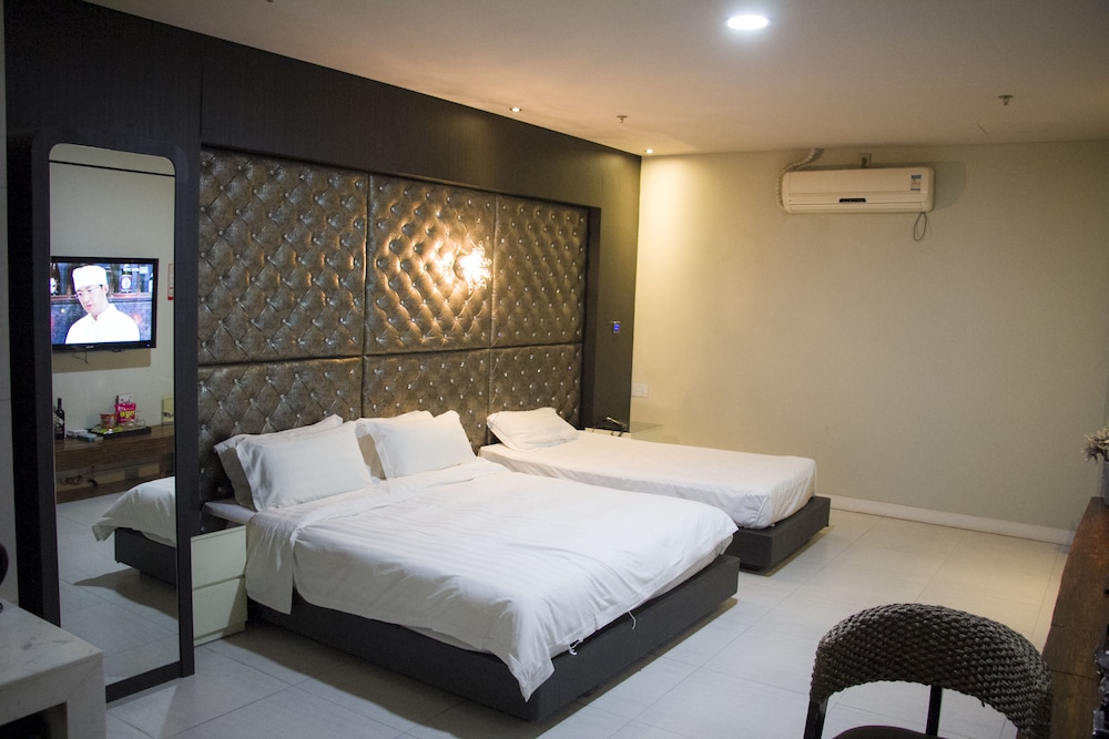 Qingdao Hengbo Hotel 3/29