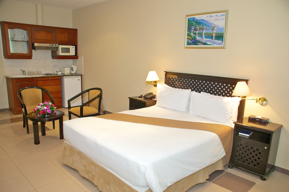 Harbour View Suites 21/60