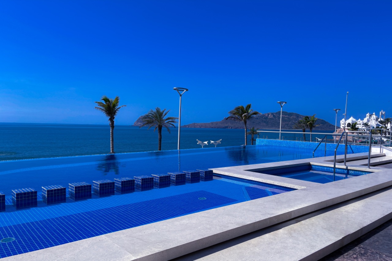 Varali Grand Hotel 29/33