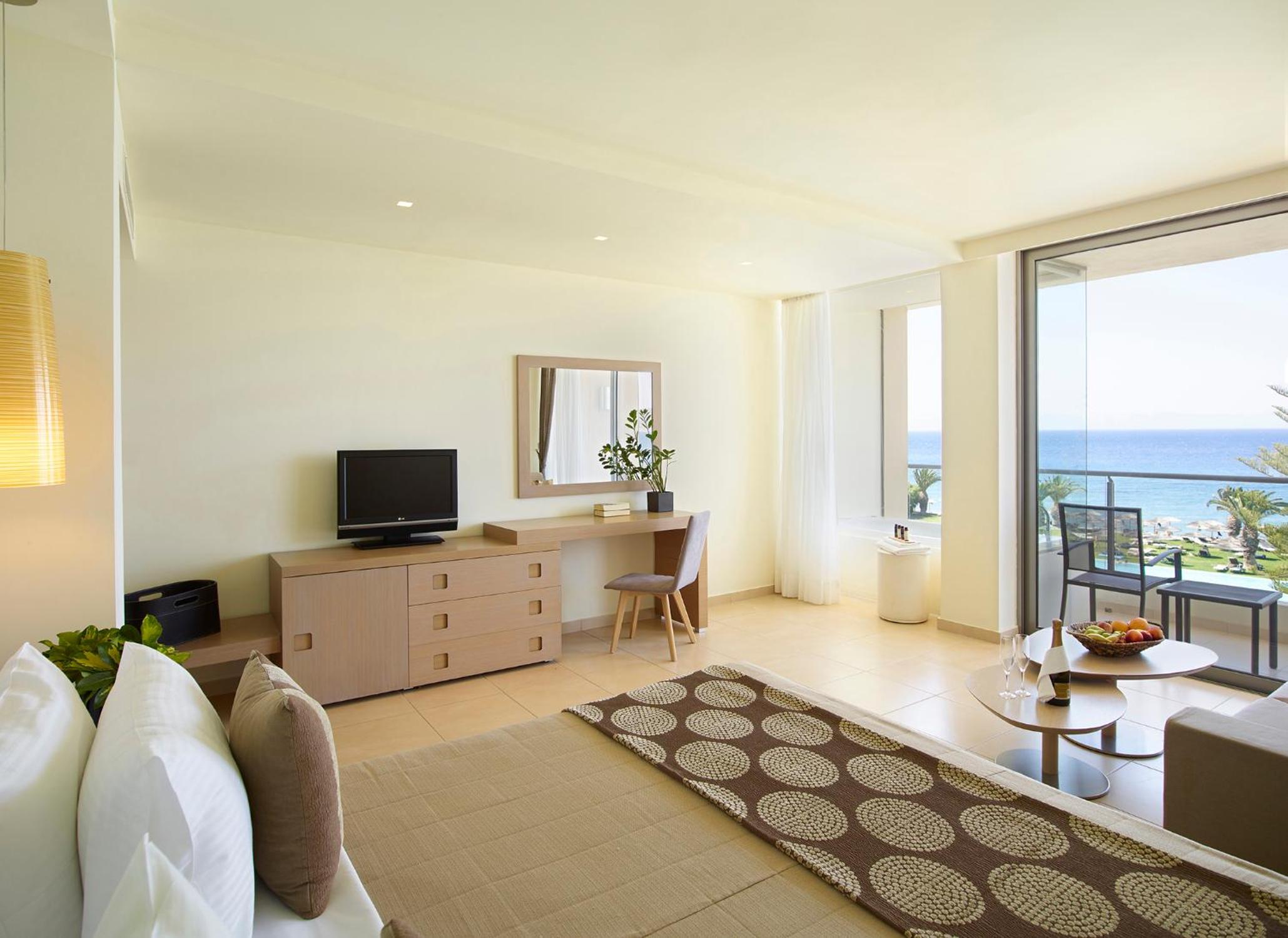 Deluxe, Sea View, Hot Tub