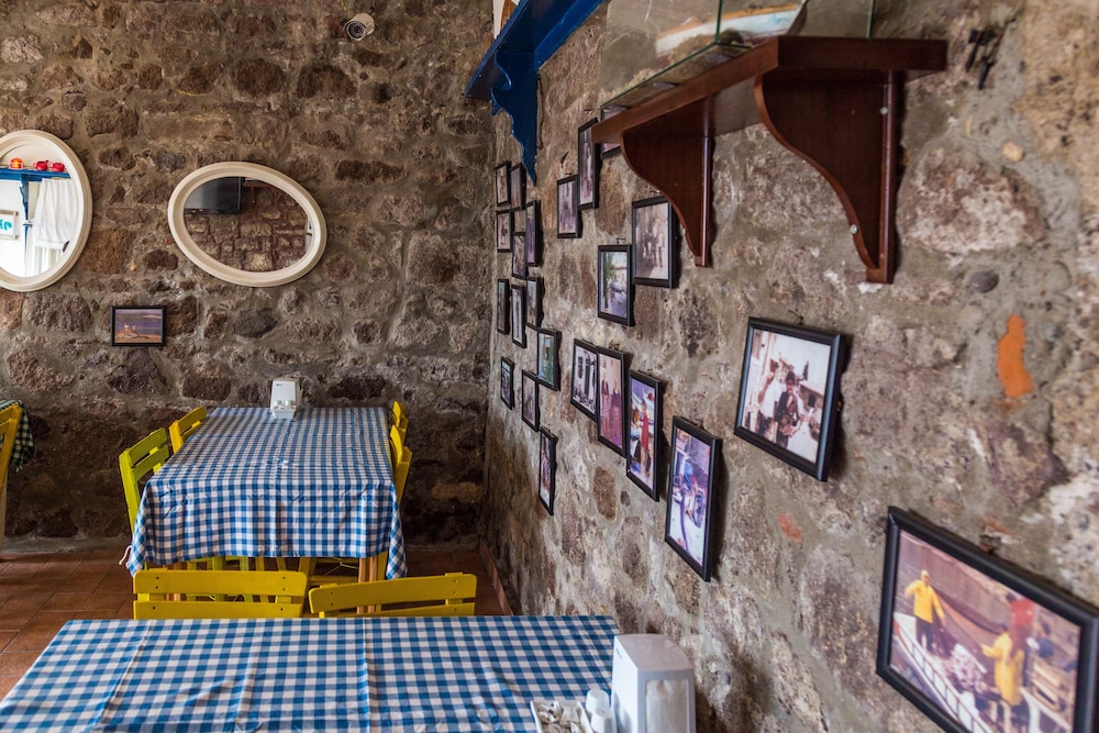 Assos Yildiz Hotel 5/48