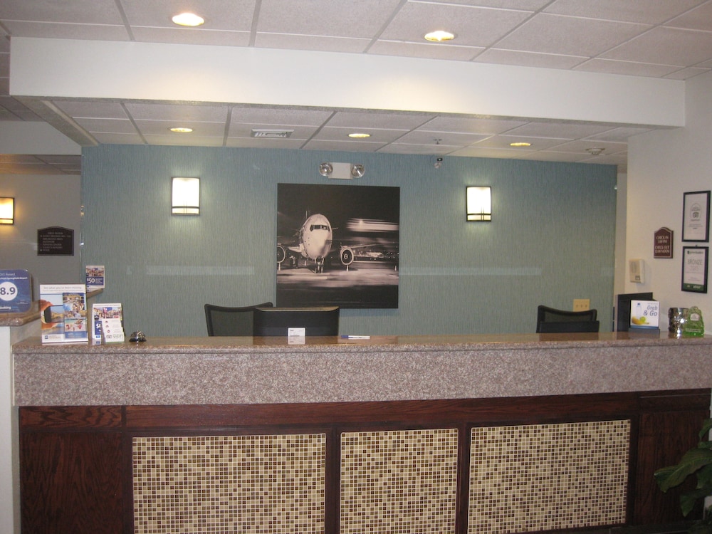 Best Western Plus Springfield Airport Inn 6/39