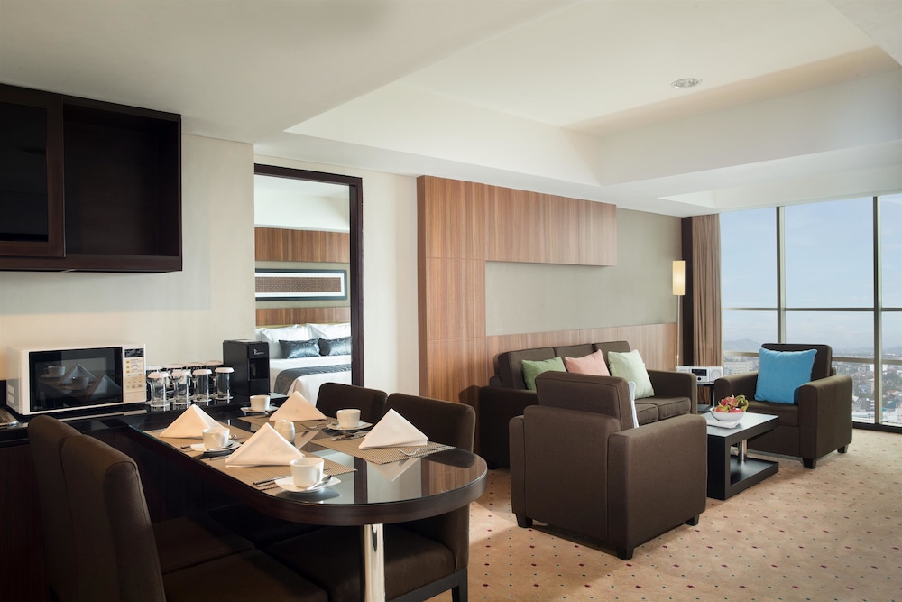 Best Western Premier La Grande Hotel 29/44