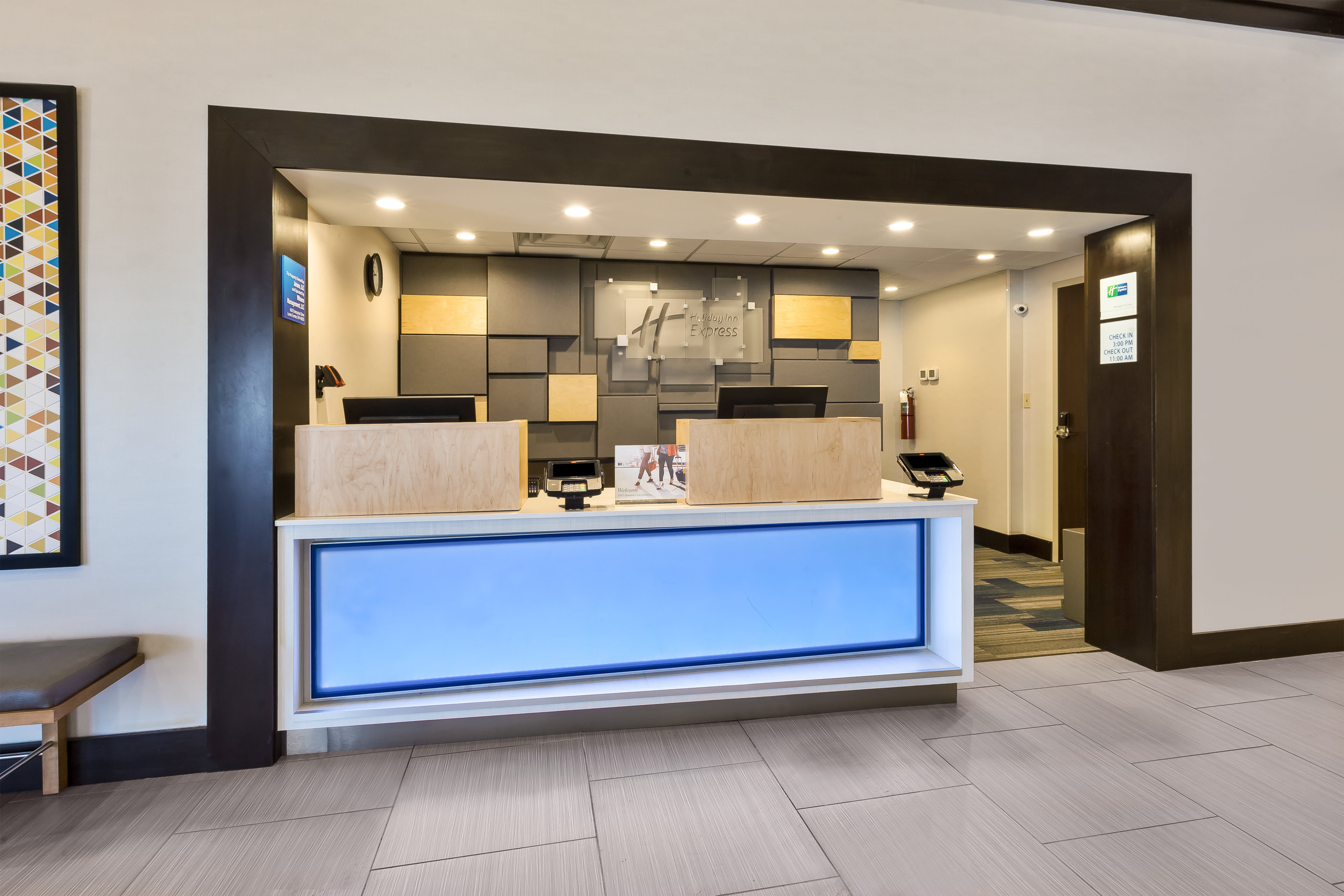 HOLIDAY INN EXPRESS CHILLICOTHE EAST 2/51
