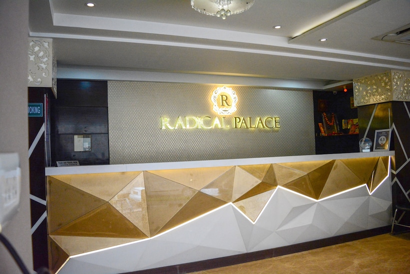 Radical Palace 4/32