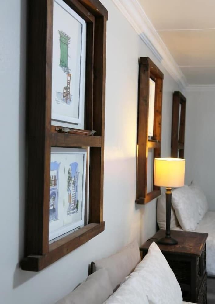 Mr Pell's House Self-Catering Accommodation 7/20