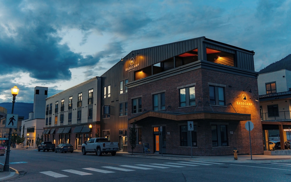 Basecamp Suites Revelstoke 42/50