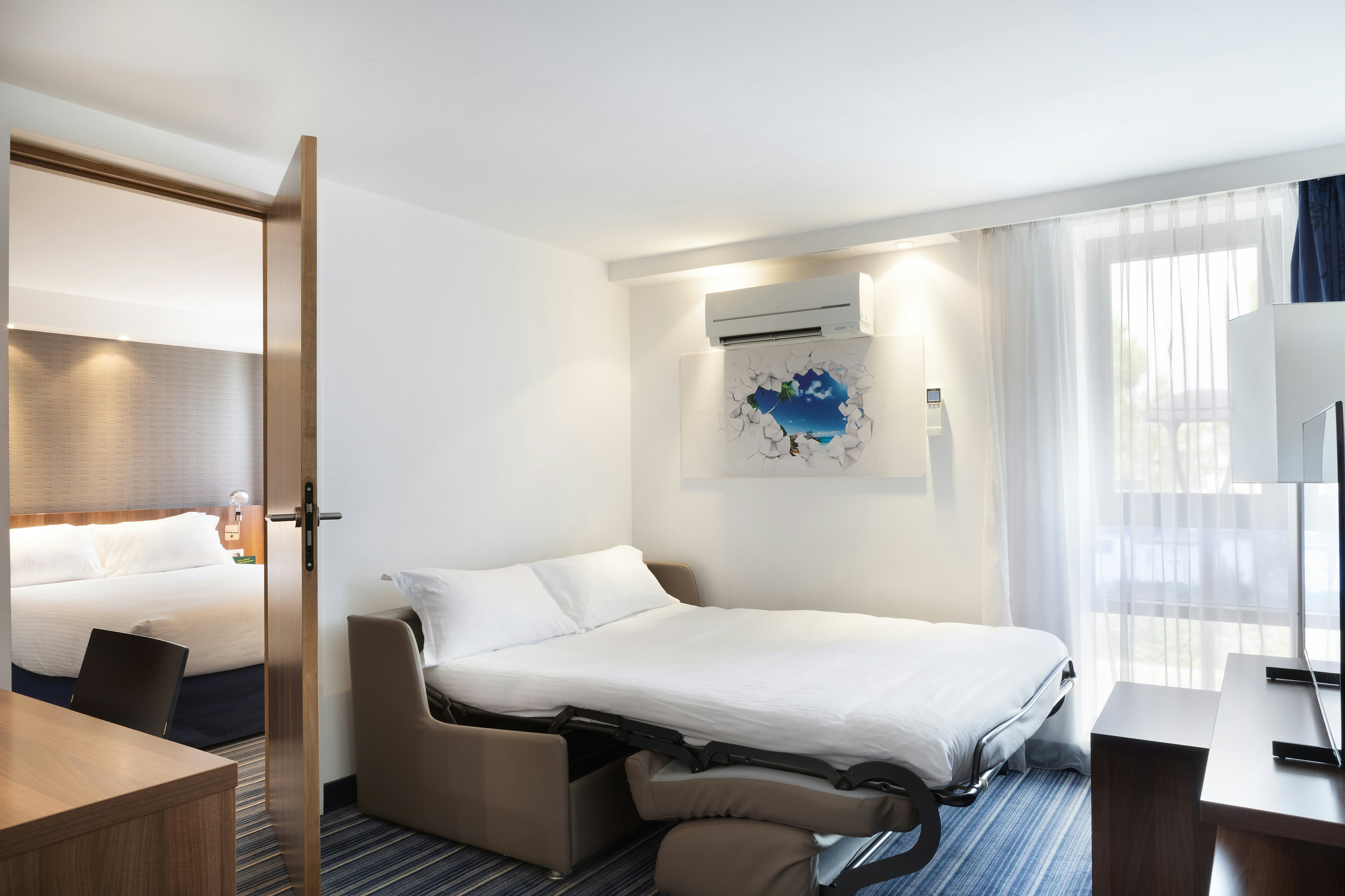 Holiday inn Marseille Airport (Ex Golden Tulip) 26/81