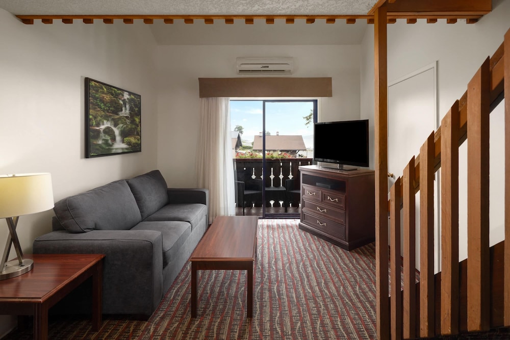 Ramada by Wyndham Campbell River 27/50