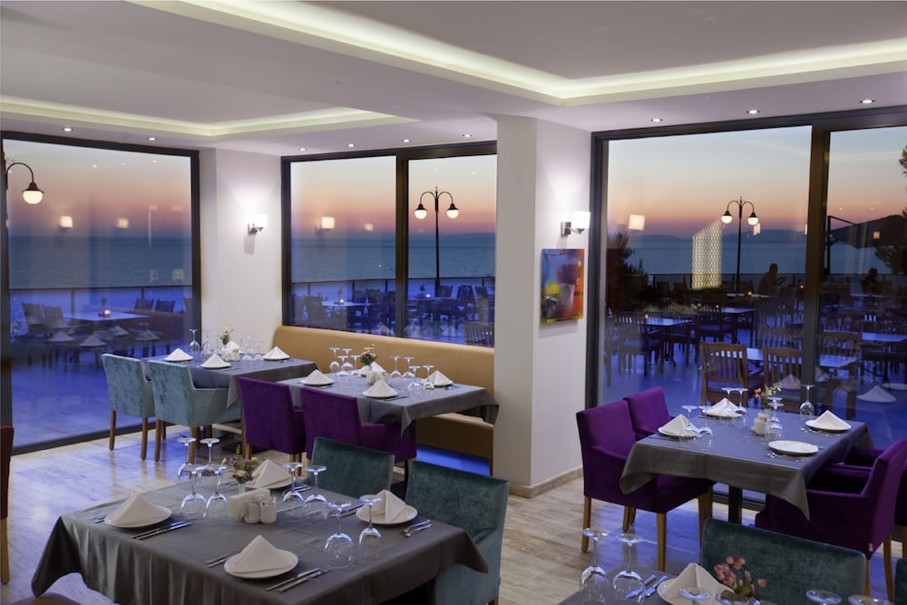 Palmera Hotel 28/50