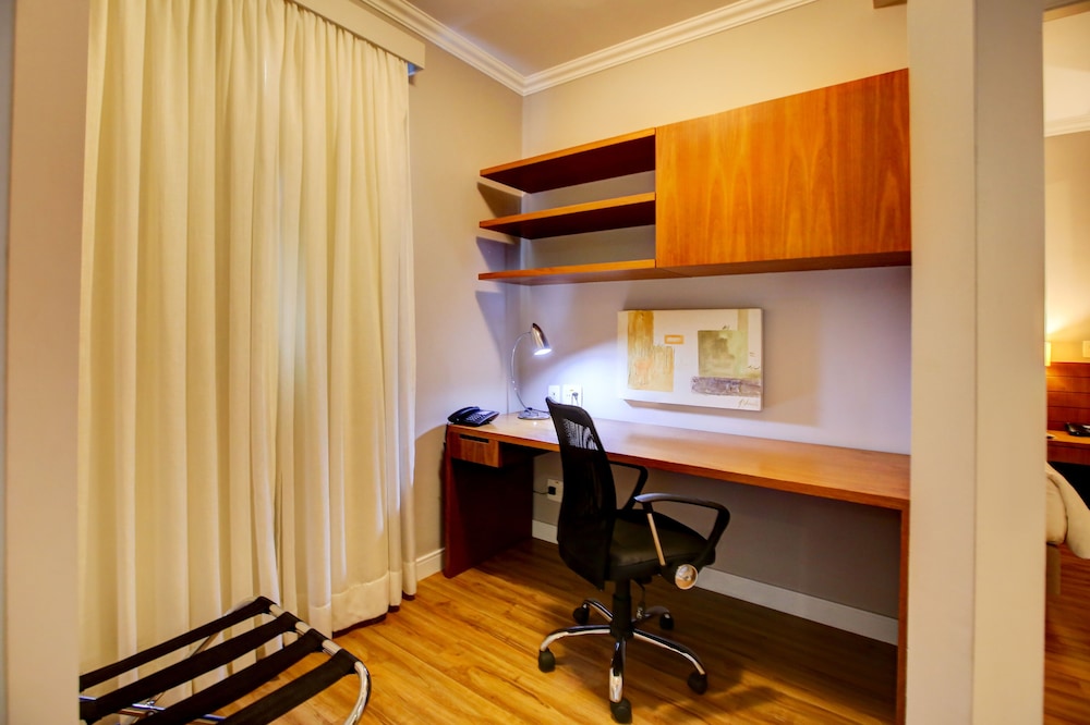 Roomo Bela Cintra Residencial 30/31