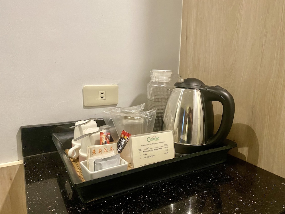 Circle Inn Hotel and Suites 32/63