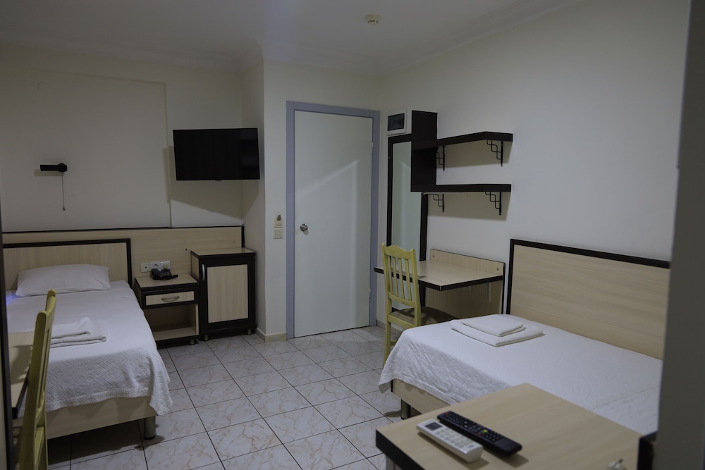 Elit Otel 16/26