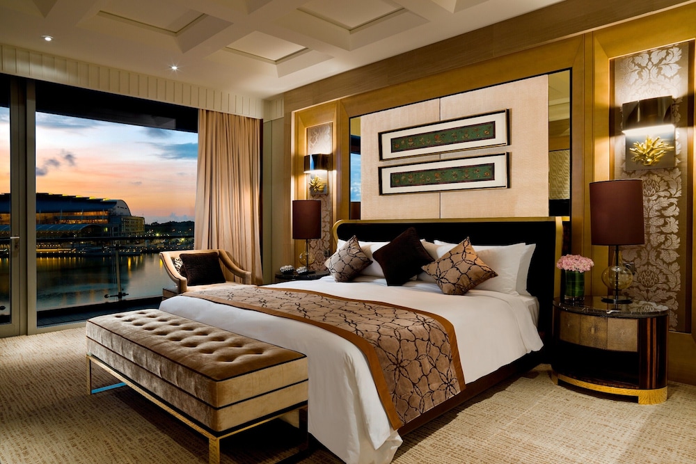 The Fullerton Bay Hotel Singapore 25/79