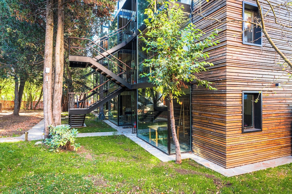 Villa Sofia Apart Hotel 67/71