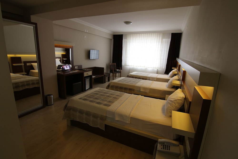 Royal Bilgic Hotel 3/35