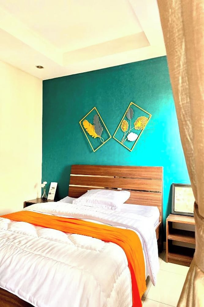 Behomy Corner 8 Lippo Karawaci by ZUZU 33/67