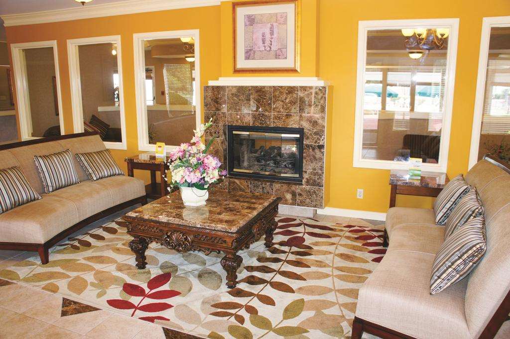 Baymont by Wyndham Norcross Atlanta Price Calendar 9/18