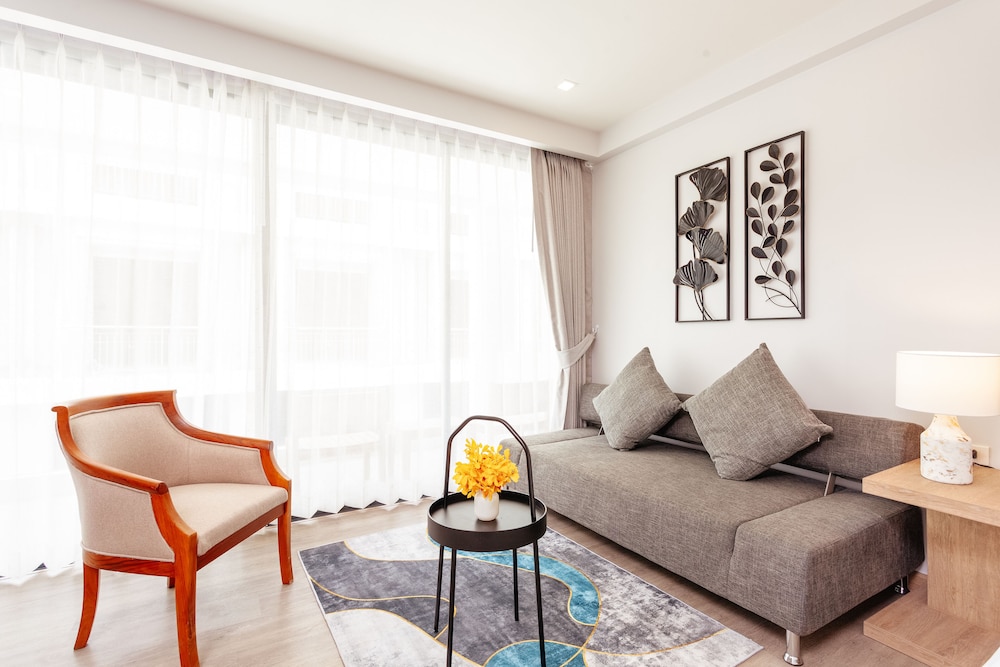 Anona Beachfront Phuket Resort 38/65