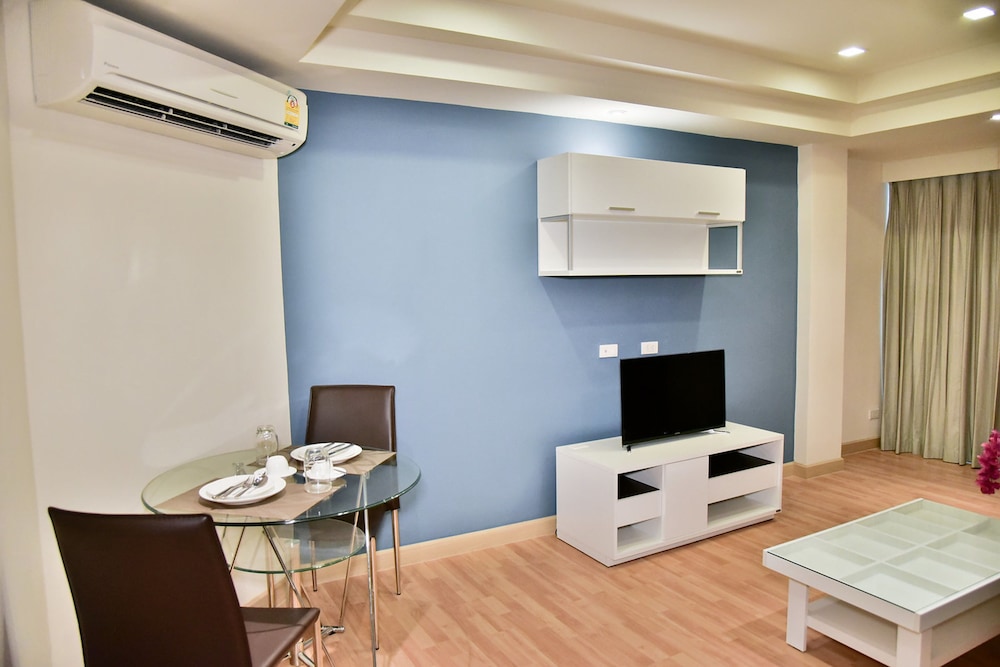 The Kaze 34 Service Residences 40/50