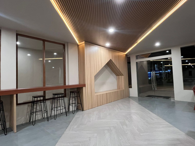 KATAOMA HOTEL 7/11