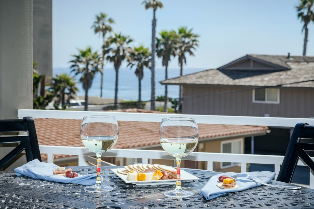 Pacific Shores Inn On Pacific Beach 33/35