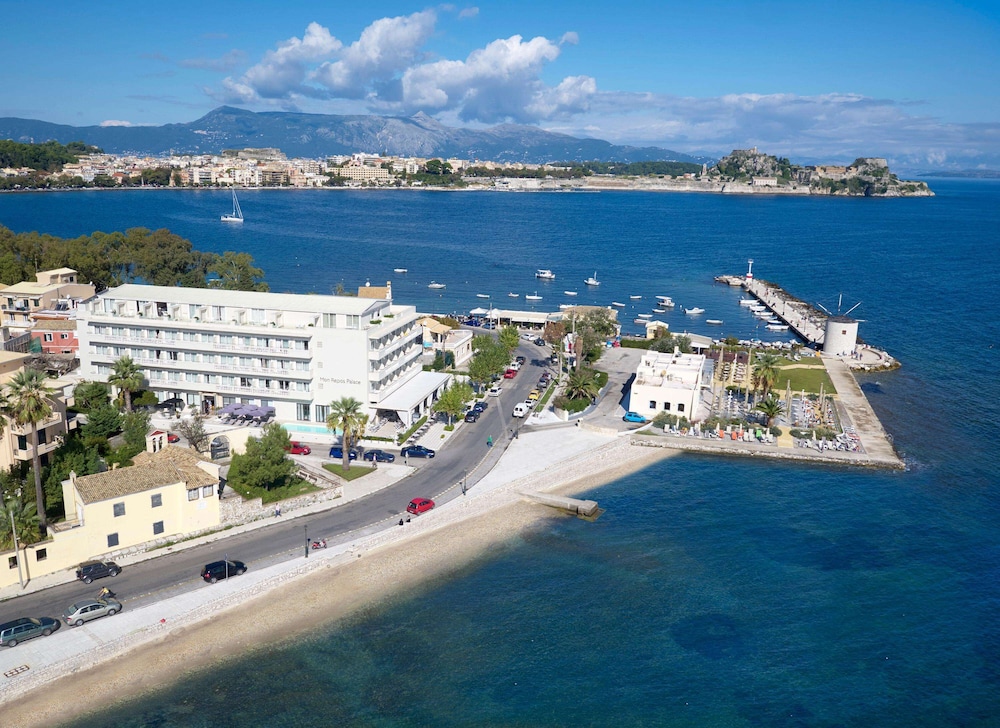 Mon Repos Palace 42/47