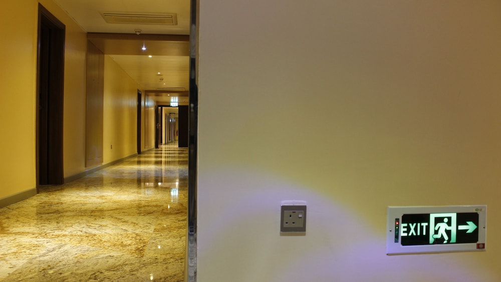 Shoregate Hotels 30/52
