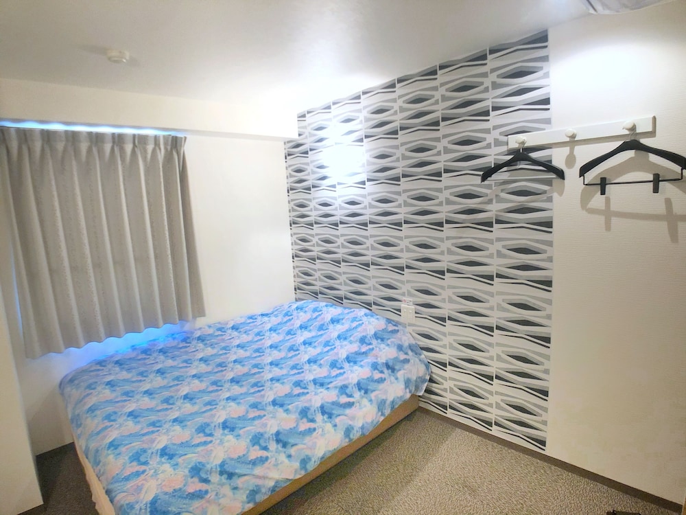 Yokohama Town Hotel 6/20