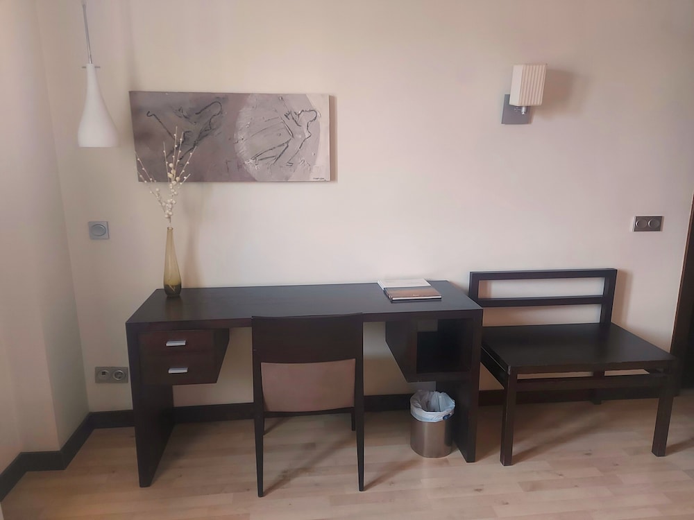 Hotel Puerta de Ocana 23/32