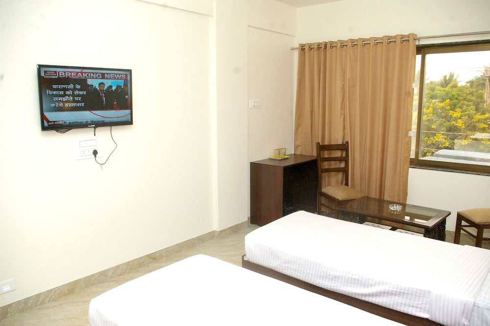 HOTEL GULMOHAR PRIDE 12/31