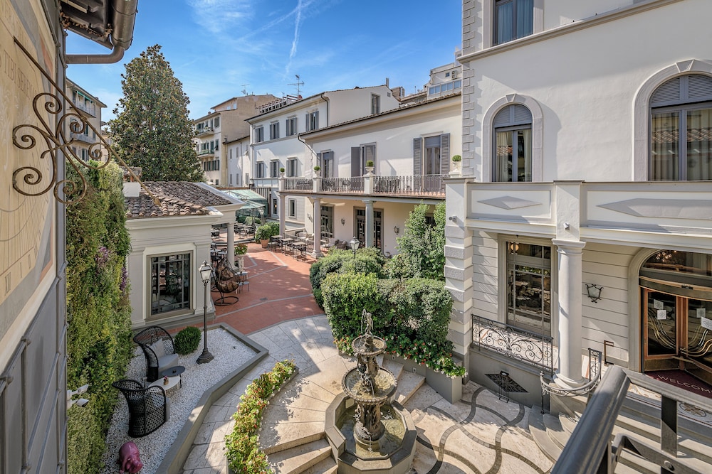 Palazzo Montebello Firenze 5/50