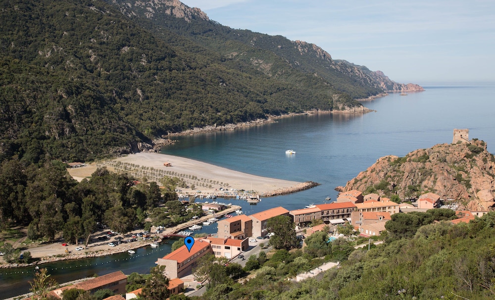 Résidence Hotelière Capu Seninu 32/50