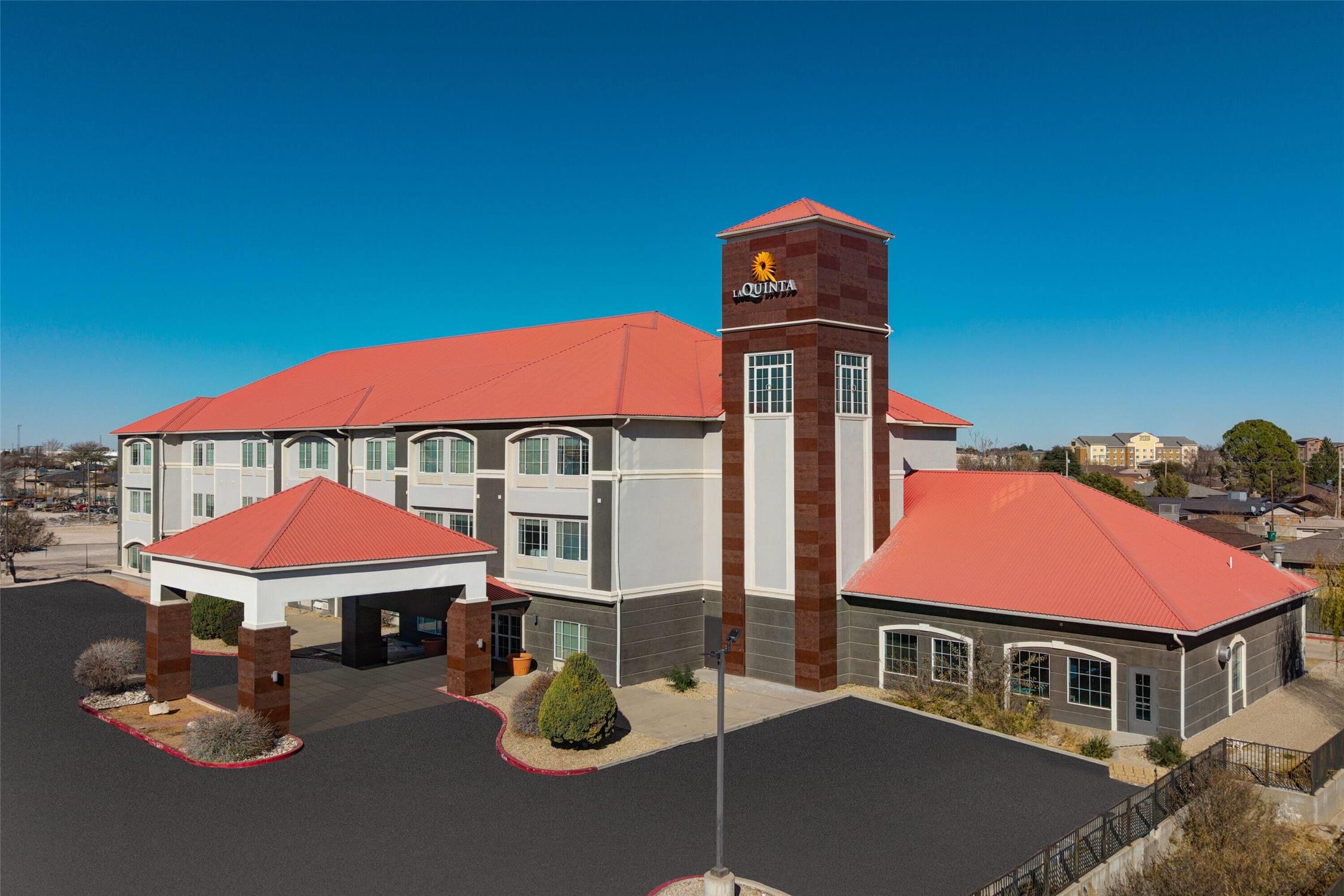 La Quinta Inn & Suites by Wyndham Hobbs 57/60